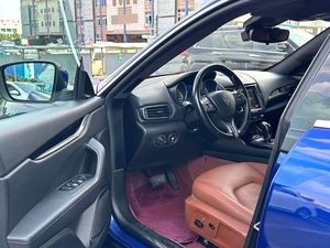 <span class=keywords><strong>Maserati</strong></span> <span class=keywords><strong>Levante</strong></span> 3.0T Turbo SUV 2018, Automático, Volante a la Izquierda, Vehículo Usado para Exportación, con Asientos de Cuero, Interior Oscuro, Cámara Trasera - Product Image 5