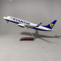 Modèle d'avion OEM en gros d'usine avec contrôle du son Lumières LED Échelle 1/85 Boeing 737-800Ryanair Modèle d'avion