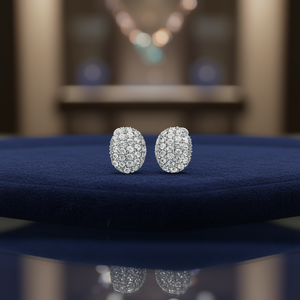 Orecchini in oro bianco con diamanti taglio brillante rotondo, stile classico da donna, naturali E438 - Product Image 2