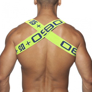 Bretelles à grande élasticité pour les poitrines généreuses. Tenue de soirée décontractée de style européen. Vêtements de sport. <span class=keywords><strong>Homme</strong></span> <span class=keywords><strong>sexy</strong></span> et <span class=keywords><strong>musclé</strong></span>. - Product Image 2
