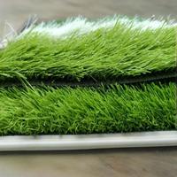 Gazon artificiel écologique et respectueux de la peau, recyclable, en matériau de qualité alimentaire, utilisation sûre pour les balcons, les aires de jeux, les soins de bébé et de maman