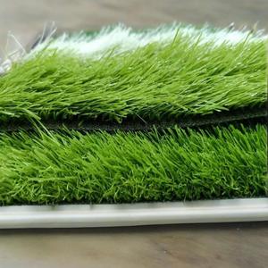 Césped <span class=keywords><strong>artificial</strong></span> informal y cómodo <span class=keywords><strong>para</strong></span> la piel, Material de grado alimenticio <span class=keywords><strong>para</strong></span> uso seguro, balcones, áreas de juego, espacios <span class=keywords><strong>para</strong></span> el cuidado de la madre del bebé - Product Image 2
