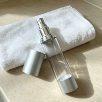 Flacon pulvérisateur sans air en argent mat, emballage cosmétique sous vide pour liquides de soin de la peau