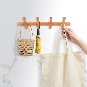 Porte-serviettes mural en bambou minimaliste et écologique à 3 crochets pour l'organisation de la cuisine et de la salle de bain et la décoration de l'entrée - Product Image 4