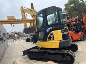Miniexcavadora de cadenas Komatsu PC55MR con cazo de excavación de 0.12m de capacidad, 5 toneladas de peso operativo y bomba hidráulica - Product Image 2
