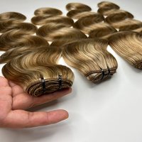 Extensiones de Cabello Humano con Ondas Suaves y Color Destacado # Extensiones de Cabello Humano Trenzado P4/30/27/613, Paquetes de Cabello Remy Suave y Sedoso