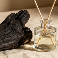 Huile parfumée de luxe Oud Wood pour diffuseur d'intérieur, parfum riche et chaud pour la maison, l'hôtel et les applications intérieures