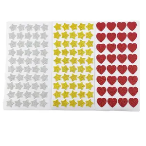 ملصقات كرتونية جميلة رخيصة على شكل قلب مقطع مسبقًا ذاتية اللصق للأطفال كديكور ترويجي تعليمية من فوم البولي فينيل