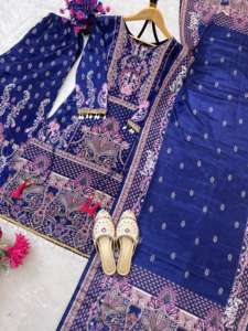 เสื้อผ้าดีไซเนอร์สุดฮิตทันสมัย แห้งเร็ว พร้อมลายพิมพ์และงานปักมือ ชุดเสื้อและกางเกงพลัซโซพร้อมผ้าคลุมไหล่ สำหรับงานปาร์ตี้ - Product Image 2