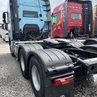 Camion tracteur Shacman X6000 6x4 Euro 6 Diesel AMT, camion lourd pour l'exploitation minière et la logistique