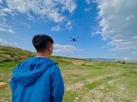 Capteur aéromagnétique à haute sensibilité Outil d'exploration minérale aéroportée Capteur magnétique monté sur drone