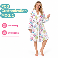 Peignoir à capuche en polaire flanelle pour femme, chaud et doux, à manches longues, imprimé Cupcake, vêtement de nuit et d'intérieur pour l'hiver