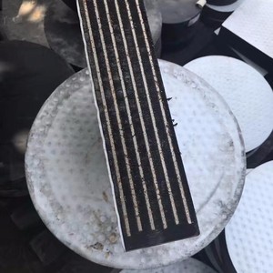 Almohadilla de rodamiento de goma para carretera, rodamiento elastomérico de puente laminado reforzado con acero - Product Image 2