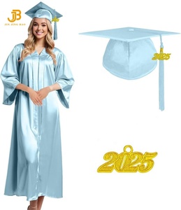 Venta al por mayor uniforme escolar barato de fábrica personalizado brillante vestidos de graduación gorra con borla uniformes para adultos bata de Graduación - Product Image 3