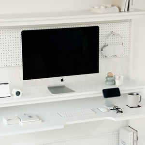 Escritorio para Juegos Monster Pro Blanco Extra Grande con Alfombrilla de Ratón Antideslizante de Cobertura Total - Product Image 3