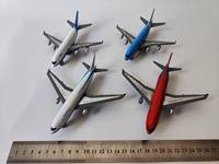 Modelo de Avión de Metal Fundido a Presión de Alta Calidad de 13.5 CM, Juguete de Coche de Fricción para Niños, Escala 1:64
