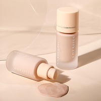 Fond de teint liquide végétalien imperméable à l'eau, crème à couvrance complète, fond de teint pour le maquillage noir foncé de marque privée à faire soi-même