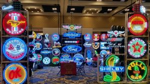 Винтажная вывеска из настоящего стекла с логотипом автомобиля, ручной работы, в стиле ретро, для магазина - Product Image 5