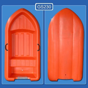 Bote de Pesca de 2.3M con Casco de Plástico Resistente y Compartimento para Cebo Vivo - Product Image 4