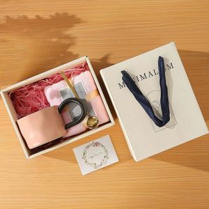 Ensemble de tasses en céramique personnalisées de luxe pour femmes, cadeau promotionnel créatif pour le bureau, le Nouvel An, les remerciements - Product Image 2