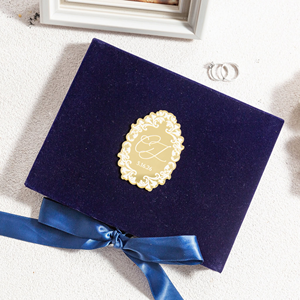 Ensemble d'invitations <span class=keywords><strong>de</strong></span> mariage en velours <span class=keywords><strong>bleu</strong></span> marine avec cartes en acrylique dorées, monogramme personnalisé, pompon, suite d'invitations <span class=keywords><strong>de</strong></span> mariage <span class=keywords><strong>de</strong></span> luxe - Product Image 2