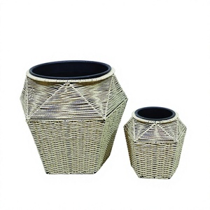 Macetas de Alta Calidad en Oferta, Juego de Macetas de Plástico Hexagonales de Estilo Rústico con Tejido Natural para Decoración del Hogar en Interiores - Product Image 1