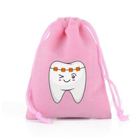 Mini sac conteneur de dents de lait écologique sac cadeau velours dents fée pochette bébé sac à cordon souple avec impression