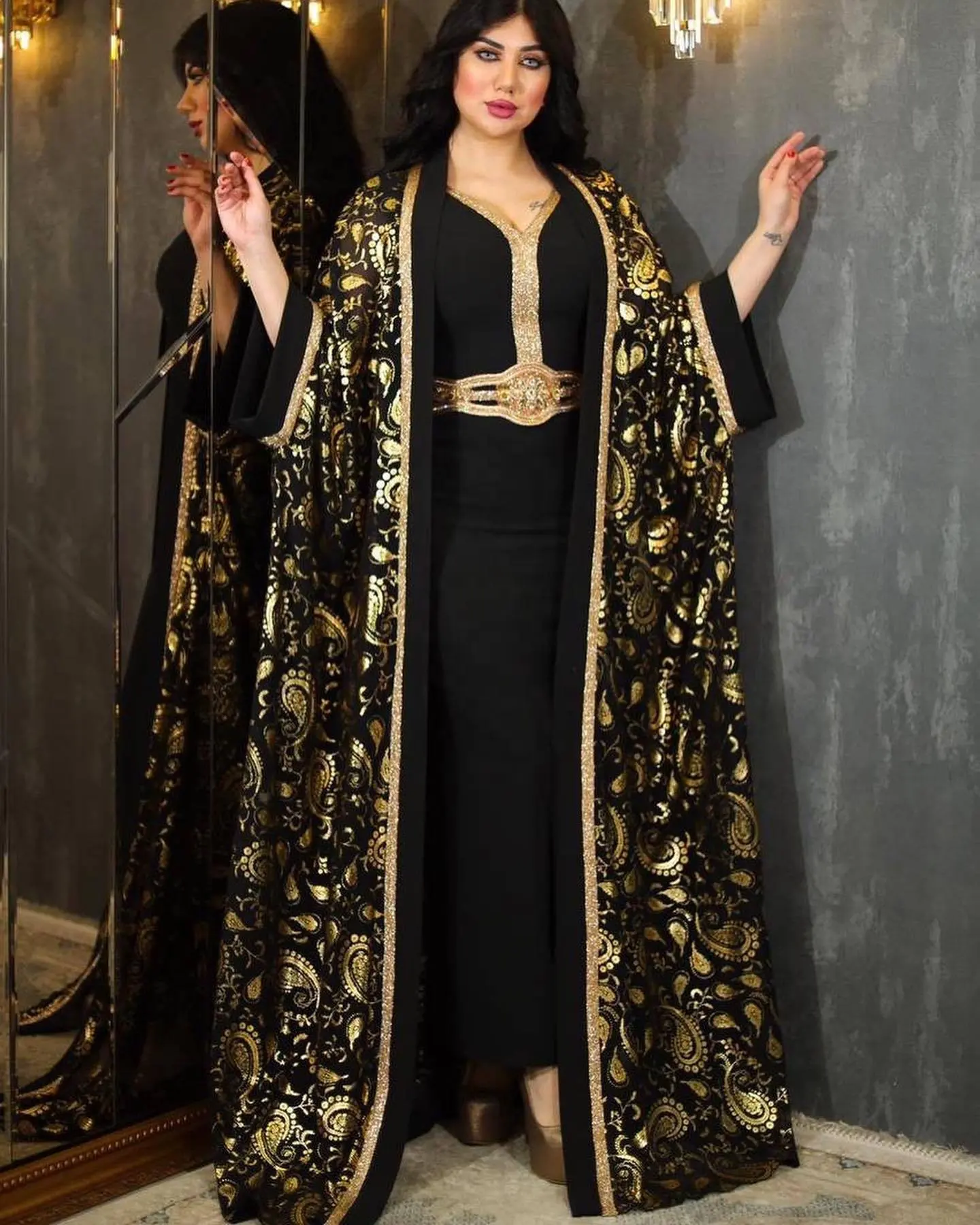 Luxe Abaya Midden-Oosten Moslim Abaya Vrouw Diamant Kralen Tweedelige Abaya Sets Open Vest Elegante Afrikaanse Avondjurk