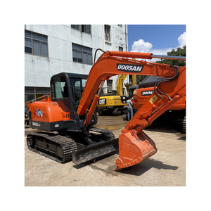Doosan-Excavadora hidráulica sobre orugas, de 6t miniexcavadora, con componentes de núcleo, motor y bomba en buen estado - Product Image 1