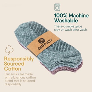 Calcetines Antideslizantes para Pilates y Yoga con Agarre para Mujer - Product Image 4