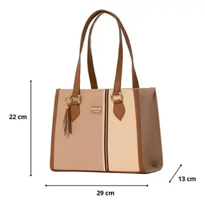 Bolso de Mano para Mujer Fana Cora M3854, Color Camel, Cuero Genuino, Decoración de Diamantes, Estilo Refinado, para Uso Diario - Product Image 4