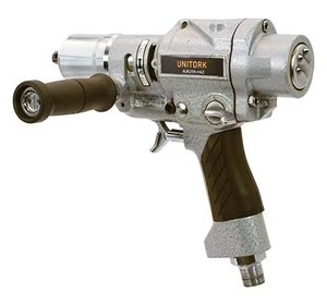 Tournevis dynamométrique pneumatique TOHNICHI UR500CN fabriqué au Japon - Product Image 1