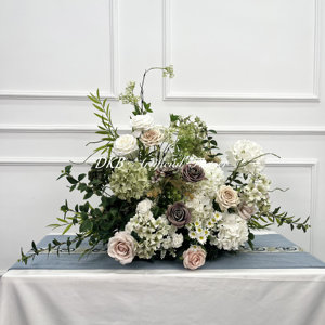 Vendita calda decorazione di <span class=keywords><strong>fiori</strong></span> artificiali classici decorazione della tavola di nozze di alta qualità seta <span class=keywords><strong>fiori</strong></span> di nozze verde corridoio <span class=keywords><strong>prato</strong></span> - Product Image 1