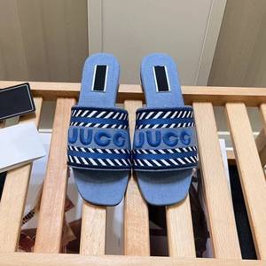 202Designer Women <b>Sandals</b> Luxury Fashionable <b>Flat</b> Beach Slippers Hot Sale Open Toe Light Weight PU Upper Rubber Midsole - Product Image 2