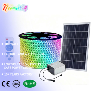 Bande <span class=keywords><strong>LED</strong></span> <span class=keywords><strong>solaire</strong></span> RGB étanche IP67 avec télécommande pour gestionnaires de propriétés et bricoleurs, idéale pour la décoration extérieure des aires de jeux et des patios - Product Image 1