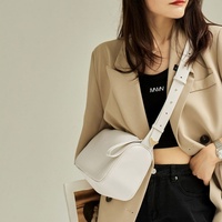 Sac à bandoulière tendance pour femme, couleur unie, design simple, sac à bandoulière décontracté en cuir PU souple, résistant à l'eau, 7 pouces, sac à bandoulière de luxe pour femme