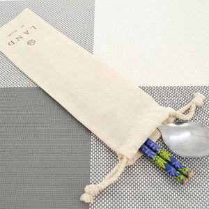 Sac à cordon en coton beige 100% écologique naturel avec logo de marque imprimé pour cadeau, petite pochette anti-poussière, logo personnalisé - Product Image 2