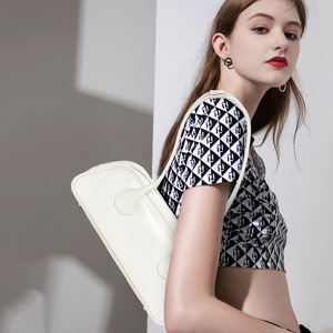 Elegantes Bolsos de Hombro Vintage de Moda 2025 para Mujer, Bolsos Bowling de Cuero Genuino con Logotipo - Product Image 3