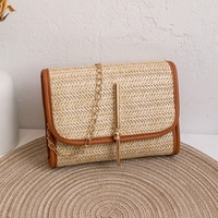 Nouvelle arrivée 2025 dames paille tressé sac à bandoulière mode carré sacs à bandoulière décontracté femmes chaîne sacs de messager