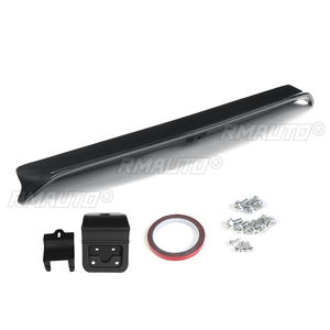 Alerón trasero con apariencia de fibra de carbono para Dodge Challenger 2008-2020 - Product Image 2