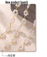 Collier pendentif fleur en perles d'eau douce françaises élégantes et tendance pour femme H2 Jewelry FloraMuse, léger et luxueux en acier inoxydable