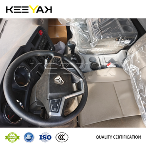 Camion de remorquage léger Howo à plateau plat 6 tonnes 180 ch, camion de remorquage chinois, <span class=keywords><strong>transport</strong></span> de voitures, dépanneuse, camions de remorquage à vendre - Product Image 3