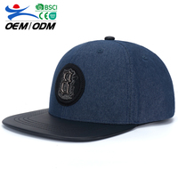 Gorra Snapback Azul para Hombre con Visera de Cuero, Estilo Hip Hop, Insignia Metálica, Ajustable, de Algodón y Poliéster, Estructurada, Estilo Urbano