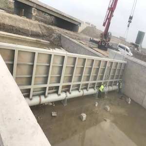 Porte battante hydraulique automatique en acier pour barrage |   Clapet de régulation pour le contrôle des inondations et la rétention de l'eau dans les rivières - Product Image 1