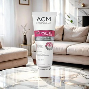 Crema Exfoliante Depiwhite Advanced, Antiarrugas, Rejuvenecedora e Hidratante con Escualeno, Limpieza Profunda y Purificadora de Poros Faciales - Product Image 3