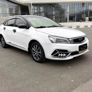 Pour Emgrand 5 places 1.5L Essence Conduite à gauche Cuir Foncé R17 Faible consommation de carburant Haute garde au sol Voiture d'<span class=keywords><strong>occasion</strong></span> Année modèle 2019 - Product Image 2