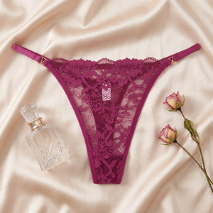Culotte string en dentelle florale pour femme, à fines bretelles, en maille transparente, sexy, élégante, respirante, taille basse, vente en gros - Product Image 3