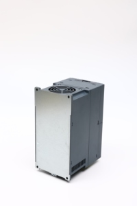 Variateur de fréquence solaire pour pompe à eau série A800 380V 0,75-220KW Triphasé Certifié CE ROHS 30KW - Product Image 4