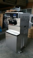 Machine à crème glacée 3 saveurs