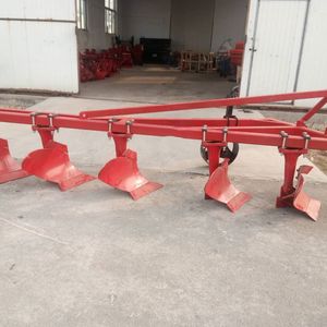 Arado para Preparación de Tierras Agrícolas, Rojo, Alta Productividad, Equipo Agrícola para Uso con Tractor - Product Image 2